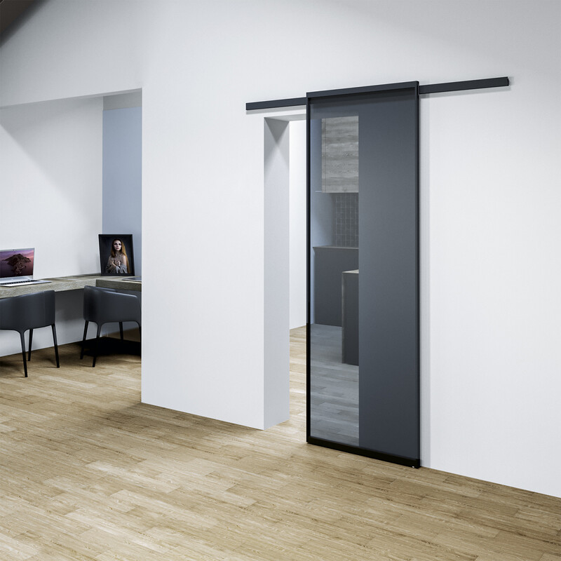 Sistema brevettato per porte scorrevoli con telaio di alluminio