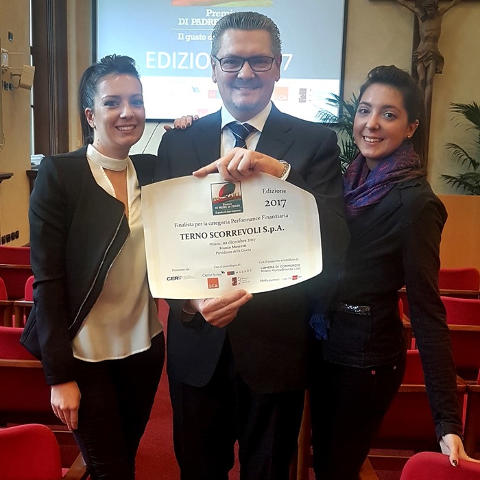 Giovanni Terno, con le figlie Valentina e Giulia